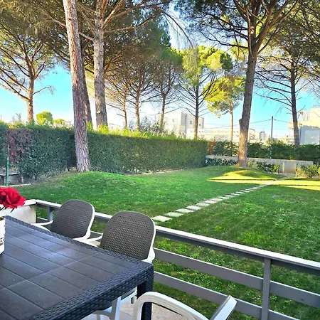 For Six Guests Villa